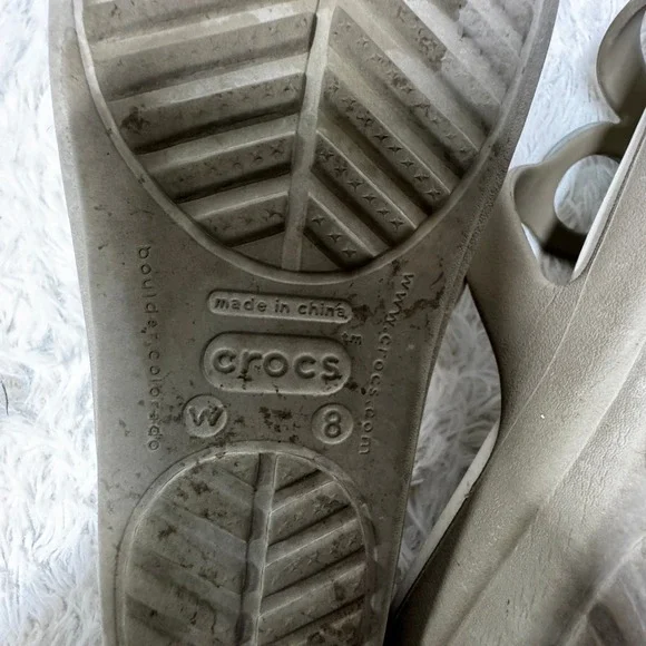 Crocs Womens Flip Flops Thong Sandals Brown Blue Comfort Casual‎ Shoes - Picture 4 of 4